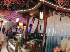 -荷塘秋月·本帮江浙菜(国权路店)