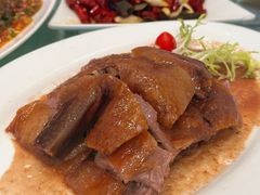 粤式烧鹅-亢龙太子酒轩(东湖店)