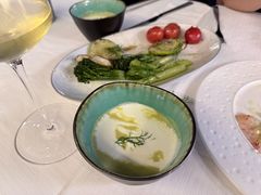 -LESCEDARS Brasserie Bistro香柏树