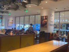 -菲滋意式休闲餐厅(北仑银泰城店)