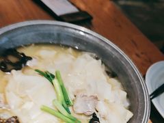 -蜜桃餐厅·伴山(湖滨商业街店)