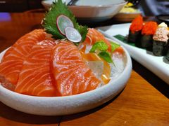 厚切三文鱼-东岸料理·寿司·刺身