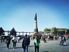 -人民防洪胜利纪念塔