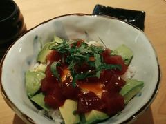 金枪鱼牛油果饭-沼津港渔市(宏伊国际广场店)