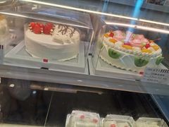 -红宝石·鲜奶小方·海派西点房(浦三店)