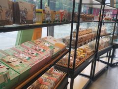 面包甜点陈列柜-爱达乐(广汉飞街店)