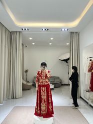 -禕·愫白婚纱商店