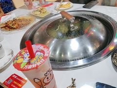-哈尔滨烧烤·山河村铁锅炖(交大店)