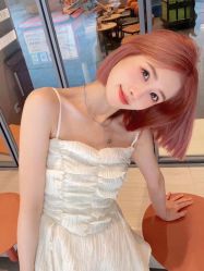 -IU潮牌·SALON