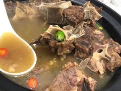 -香山湖家家宴(中山陵店)