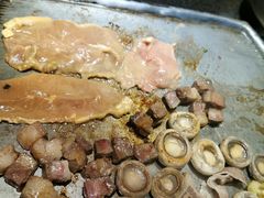 一米长盘猪五花-犟牛家·榴莲烤肉(五棵松店)