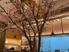 -蜜桃餐厅·伴山(湖滨商业街店)