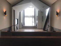 -上海虹桥中心爱琴海亚朵S酒店