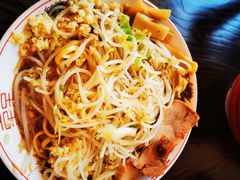 -拉面莊夢語＆中华料理八椿