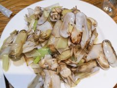 -滨海小渔村·海肠捞饭·鲅鱼水饺·特色老火鱼丸汤(华田店)