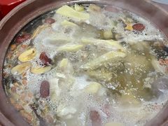 -威邵鸡煲(西华路总店)