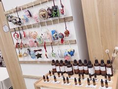 -郑在DIY·潮玩银饰绘画手作(中央大道旗舰店)