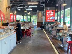 -憨铁匠老火锅(龙岗万科里店)