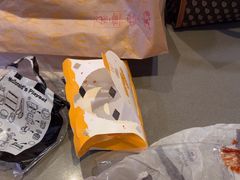 -麦当劳(汉口火车站候车室店)