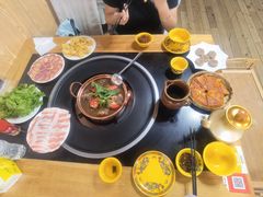 -银同牦牛肉火锅