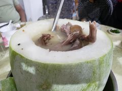 -红旗山庄(圭峰山店)