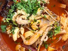 -成都你六姐·牛肉冒菜·麻辣香锅(长泰广场店)