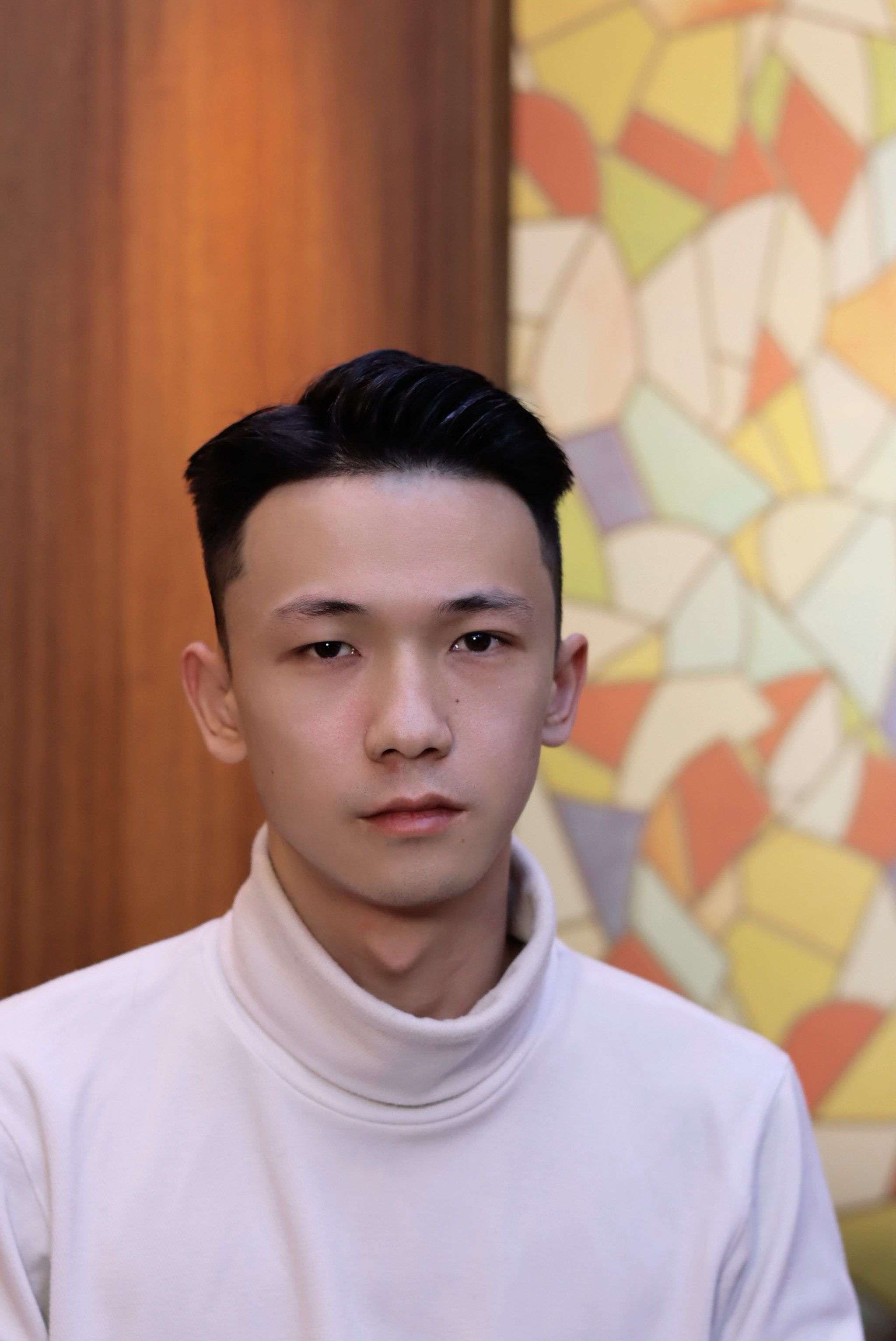 男士三七发型