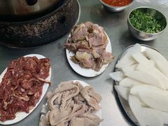 -阿婆东山羊肉店(鸿港海鲜批发市场店)