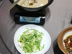 -香山湖家家宴(中山陵店)