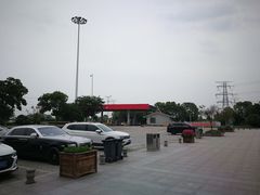 -八仙台服务区-停车场