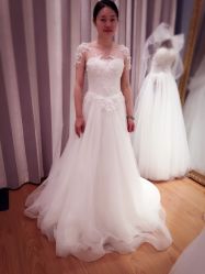 -Flora婚纱礼服定制租赁店