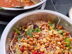 -周良天山牛杂城(天山路总店)
