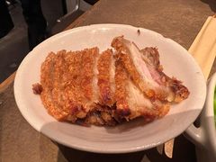 脆皮猪五花-漆黑觉米粉(三里屯店)