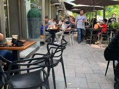 露天位-81BAKERY(大学路店)