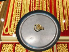 -恒一珠宝·回收黄金钻石奢侈品(灵岩南路店)