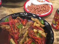 -阿郎龙虾烧烤海鲜馆(苏河融景店)