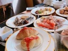 -昆山裕元花园酒店·温莎西餐厅