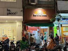 -Bánh Mì Huynh Hoa