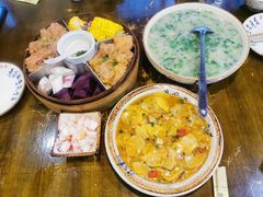 -黄桷树曹家私房菜(江与城店)