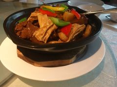 红烧定安小牛肉-采悦轩中餐厅·粤菜·海南菜(神州半岛喜来登度假酒店)