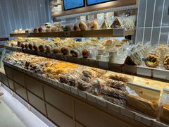-小飞象面包公社(珠江路金鹰店)