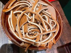 -周小明火锅(黑金冠社区店)