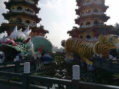 -龙虎塔