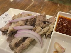 -清真·玛丽亚新疆菜主题餐厅(浙江中路店)
