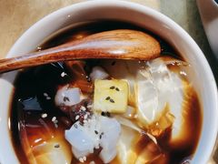 -吞鱼兽麻辣烤鱼(万达店)