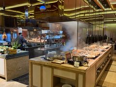 -大中华希尔顿酒店-念自助餐·海南美食·三文鱼
