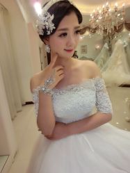 点击看大图 艾米丽新娘造型-艾米丽婚纱礼服