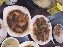 -余杨鸭鸭餐厅