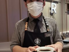 -星巴克臻选(上海陆家嘴中心店)