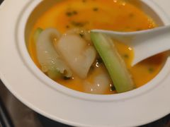 -海派悦庭·海胆烧麦·新融合菜(凯德广场店)